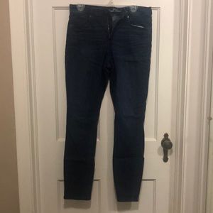 Universal Thread Dark Wash Jeans